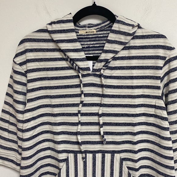LAmade Womens stripe 3/4 length sleeve hooded top size S - Picture 2 of 6
